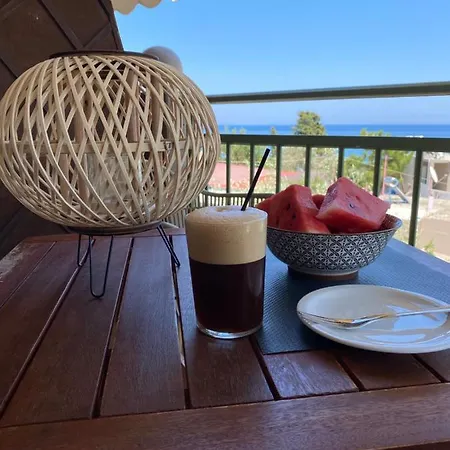 Πανσιόν Fiore Di Flora 4*