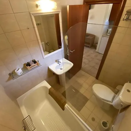 Fiore Di Flora בית הארחה ארכאנגלוס