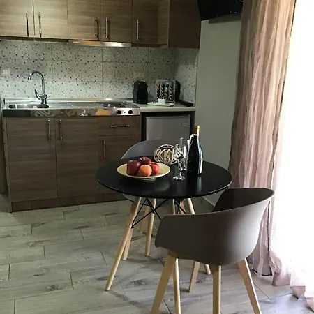 Πανσιόν Fiore Di Flora Αρχάγγελος