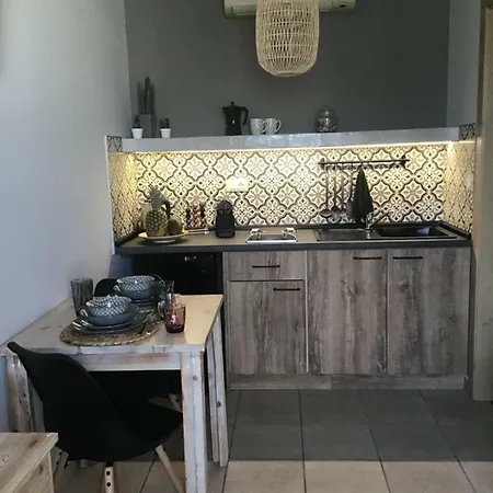 Fiore Di Flora בית הארחה ארכאנגלוס