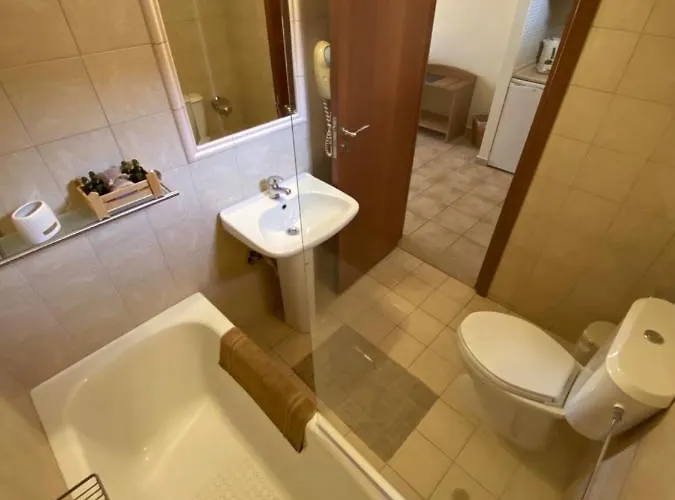 Fiore Di Flora بيت ضيافة أرخانجلوس