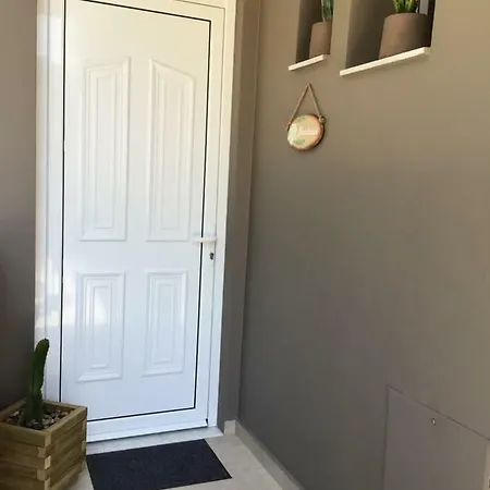 בית הארחה Fiore Di Flora *
